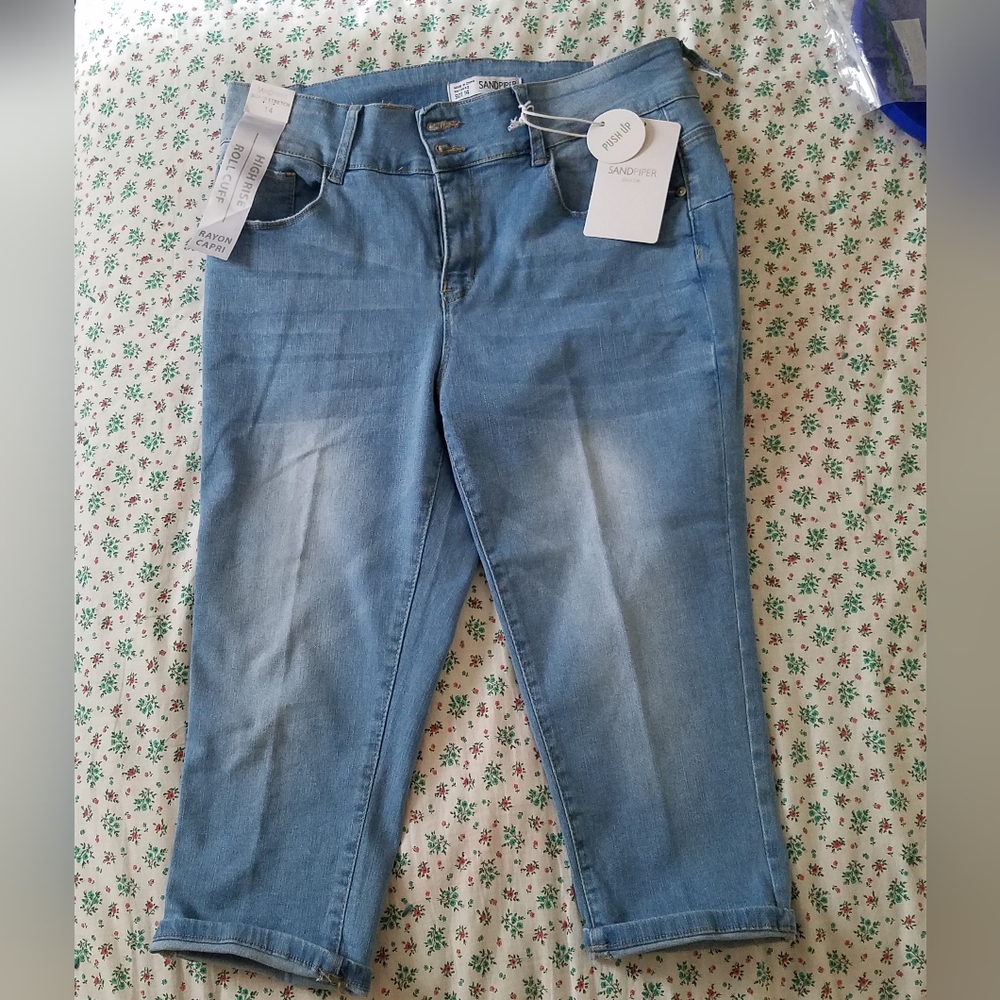 Sandpiper Capri Jeans